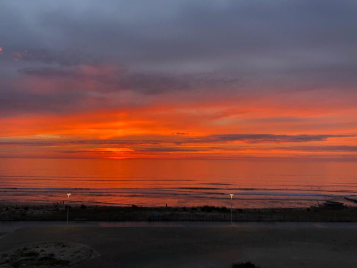 Sunset Lovers Lacanau Luaran gambar
